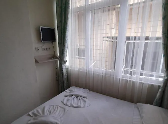 Ener Blue Szálloda *