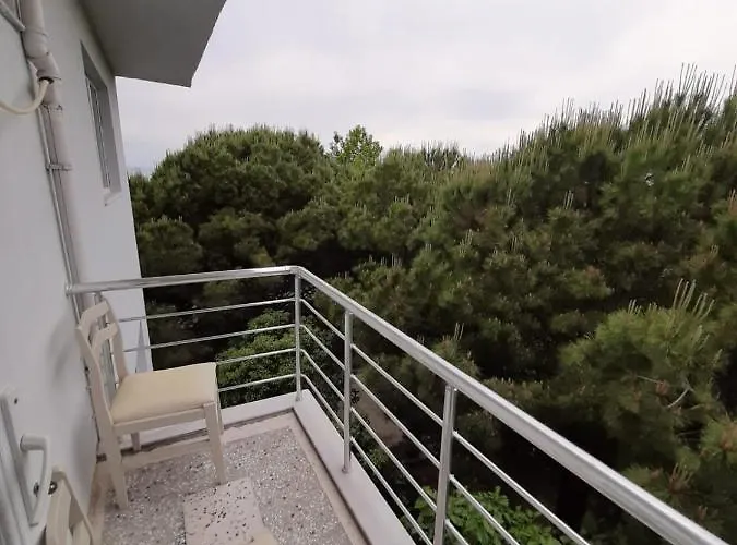 Ener Blue Szálloda *